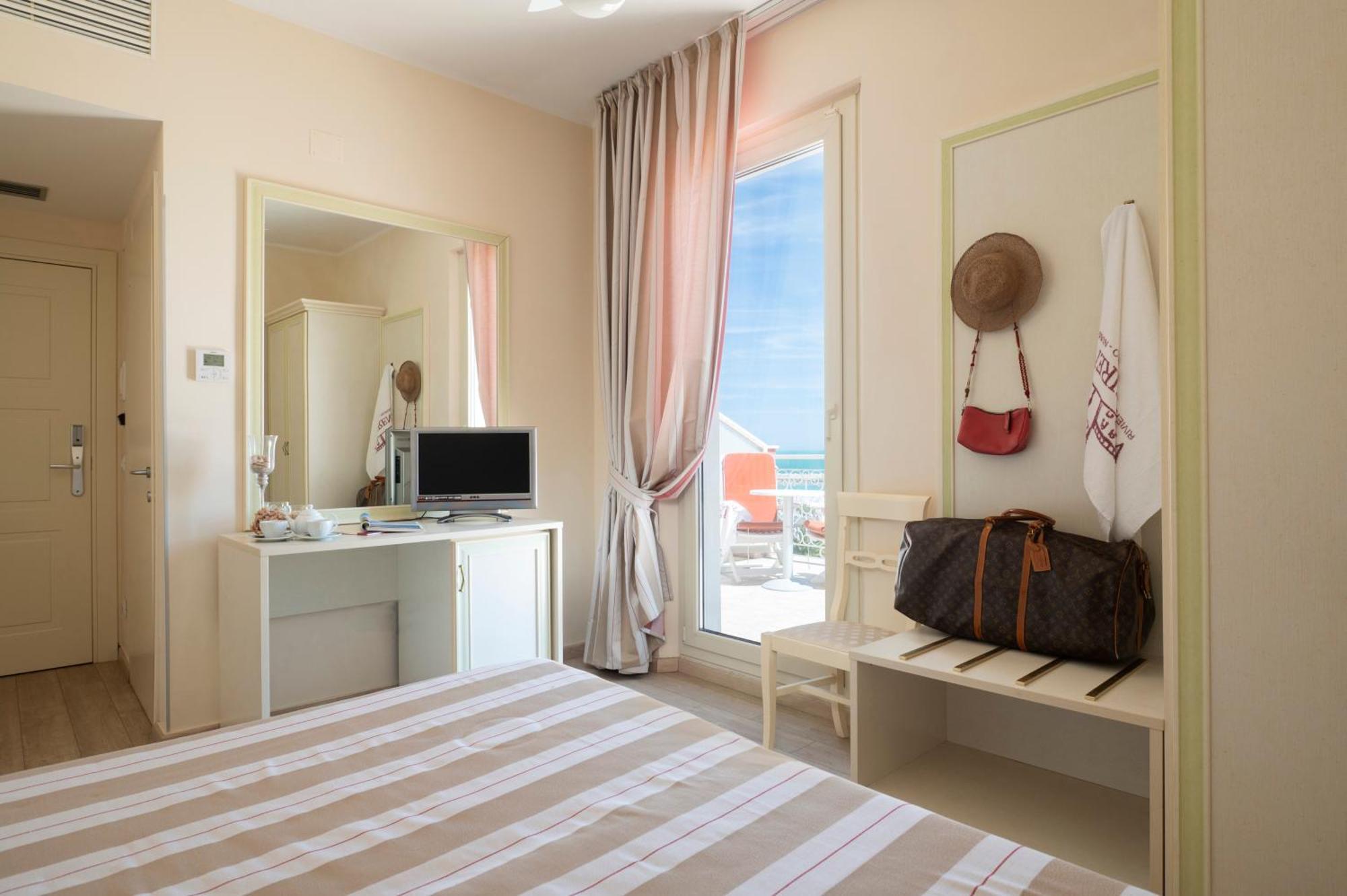 Hotel Villa Sirena Numana Luaran gambar