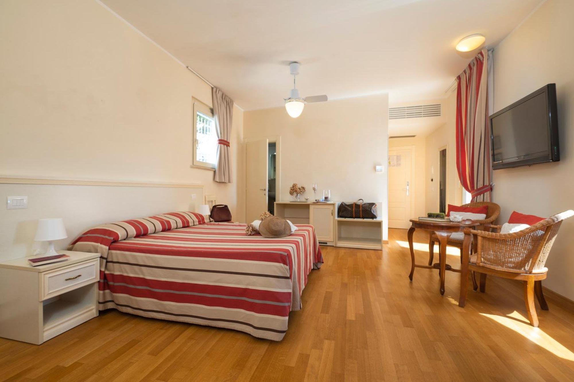Hotel Villa Sirena Numana Luaran gambar